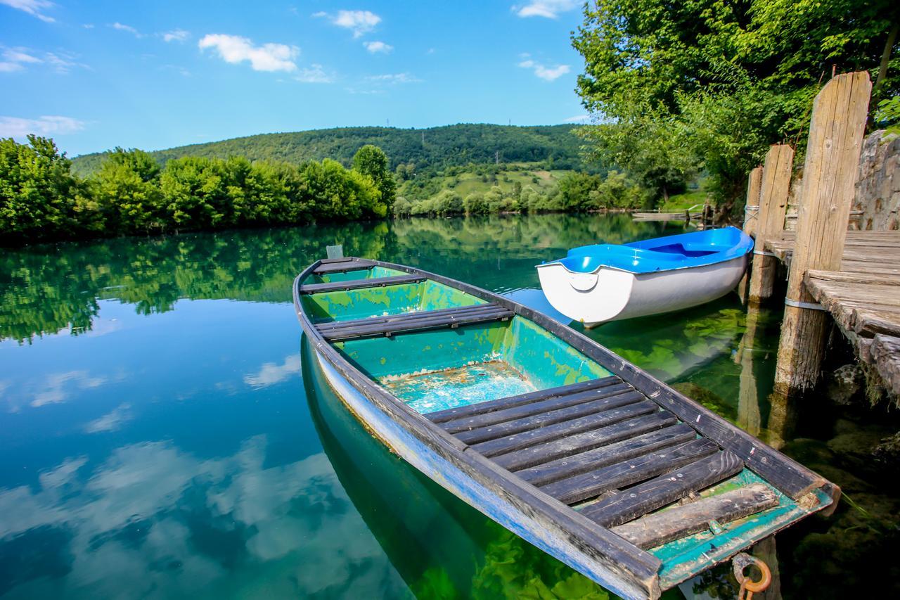 Apartments River Una 2 Bihać Екстериор снимка