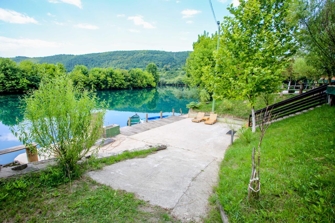 Apartments River Una 2 Bihać Екстериор снимка